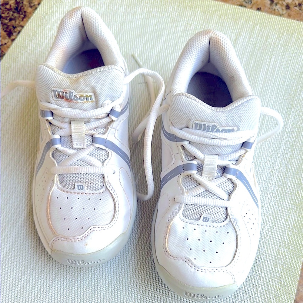 Wilson White Tennis Sneakers, Girls Size 2.5